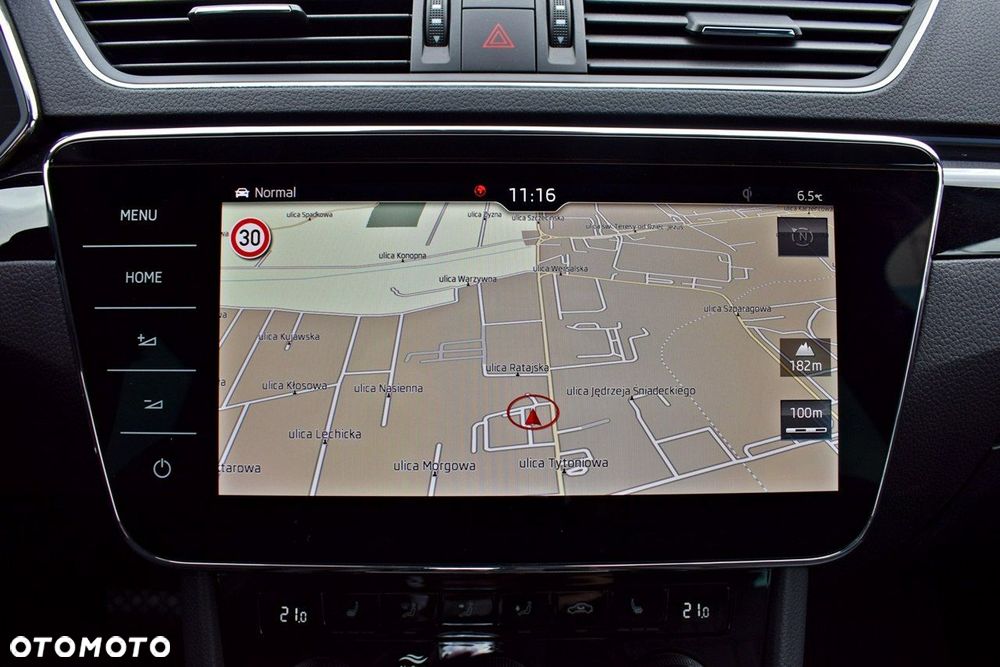 Skoda Superb 2.0 TSI 4x4 L&K DSG - 25