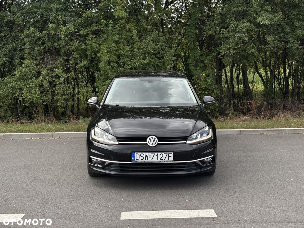 Volkswagen Golf - 25