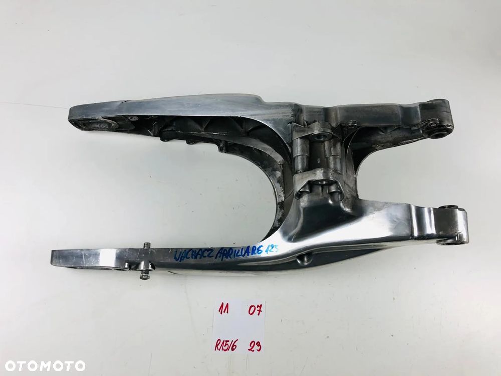 Aprilia RS125 99-05 Wahacz Tył - 10