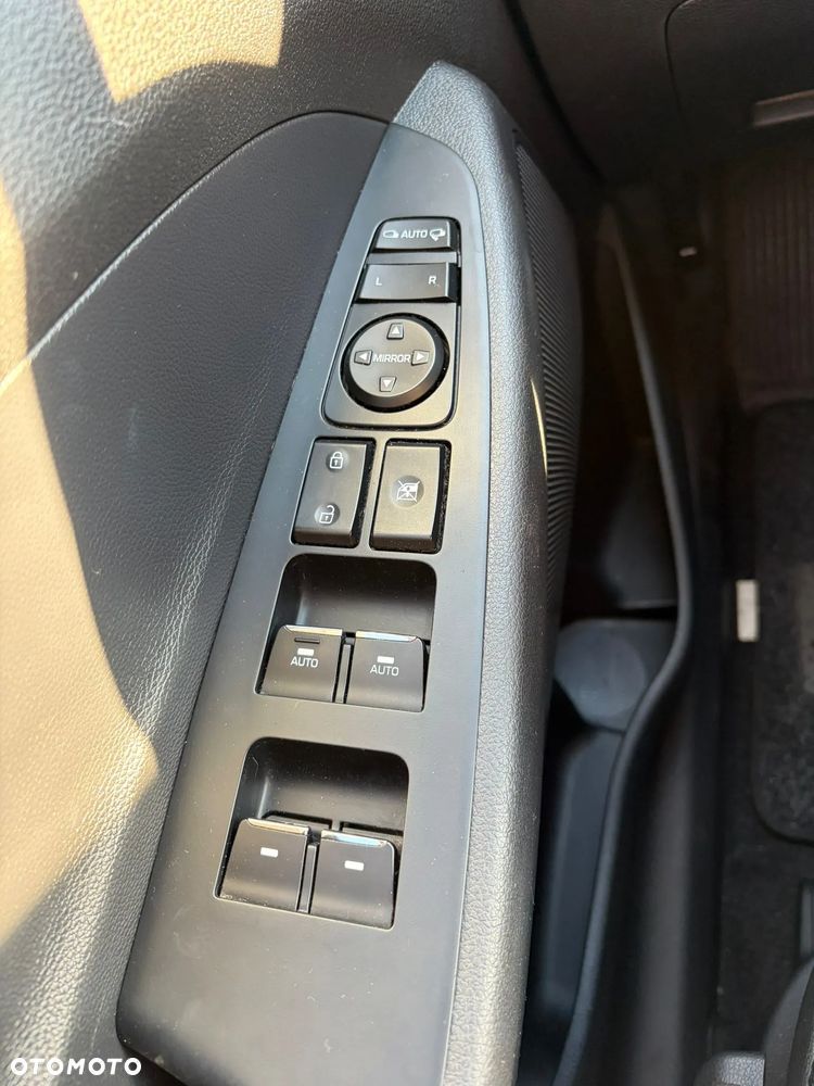 Hyundai Tucson 1.6 CRDi 2WD Trend - 8