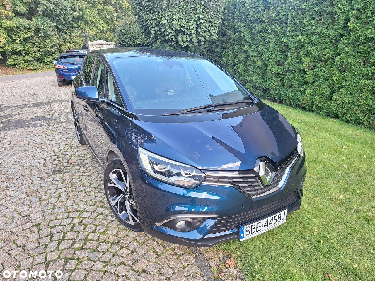 Renault Scenic ENERGY TCe 130 BOSE EDITION - 28
