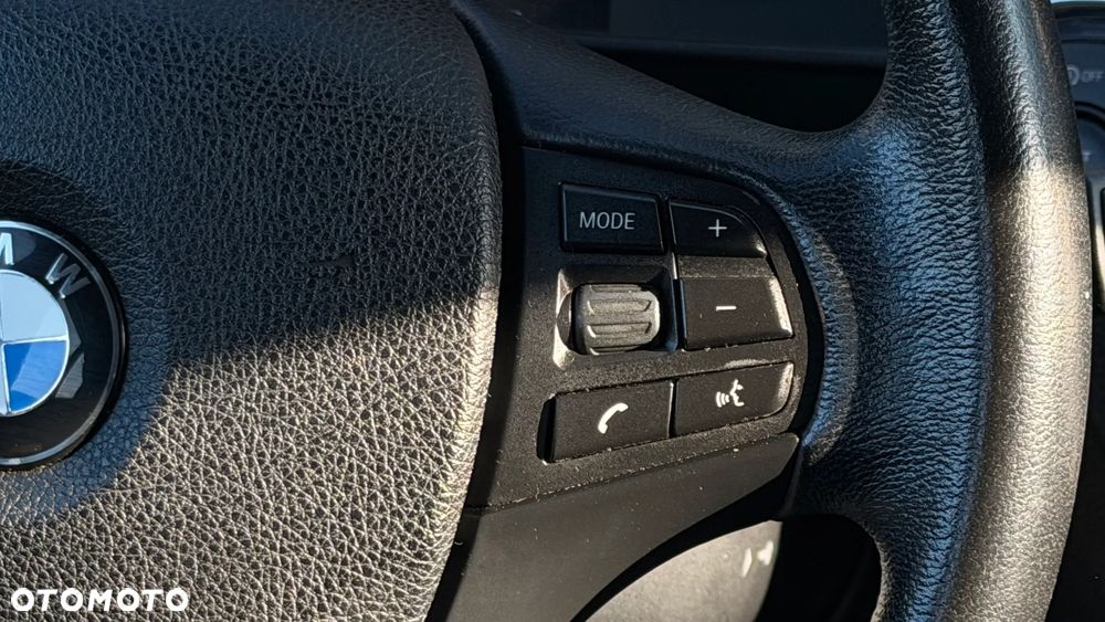 BMW Seria 1 116d DPF Edition Sport - 10