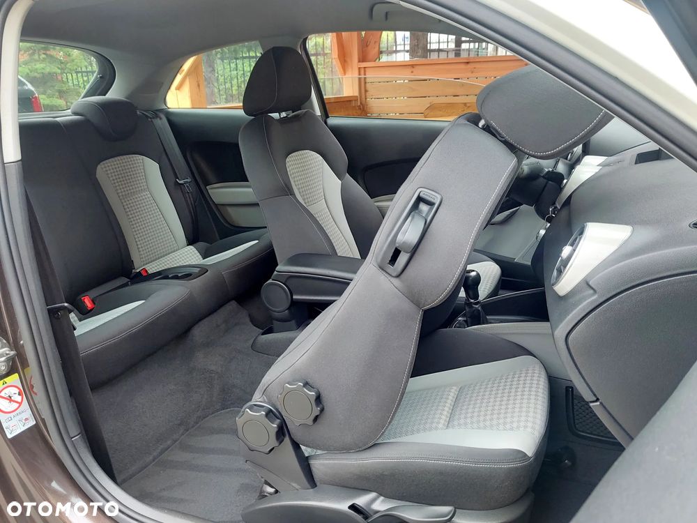 Audi A1 Sportback 1.6 TDI S line edition - 23