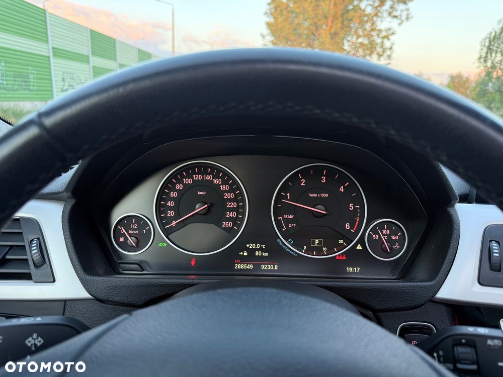 BMW Seria 3 318d Advantage - 19