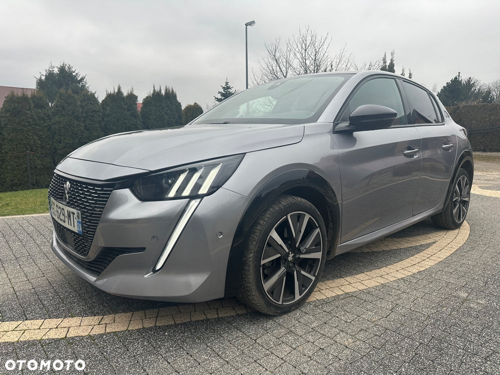 Peugeot 208 PureTech 100 GT - 1
