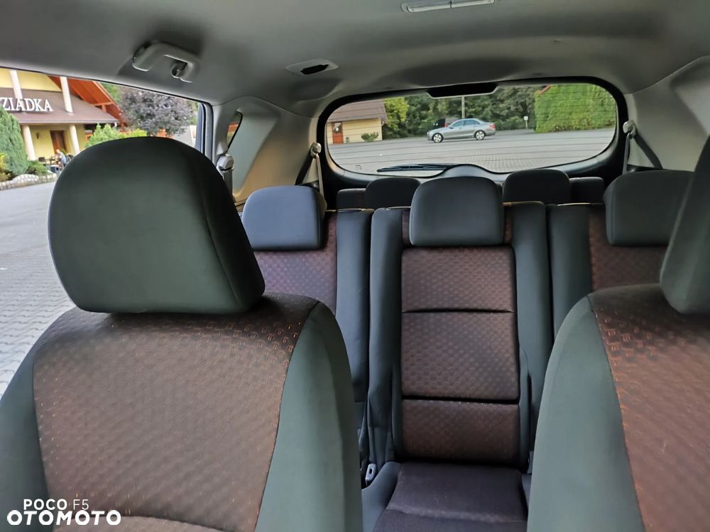 Toyota Verso 1.8 Sol plus 7os - 37