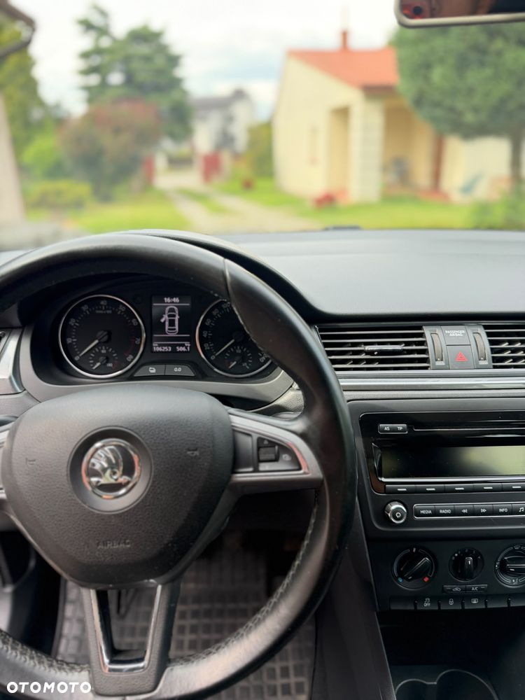 Skoda RAPID 1.2 TSI Ambition - 7