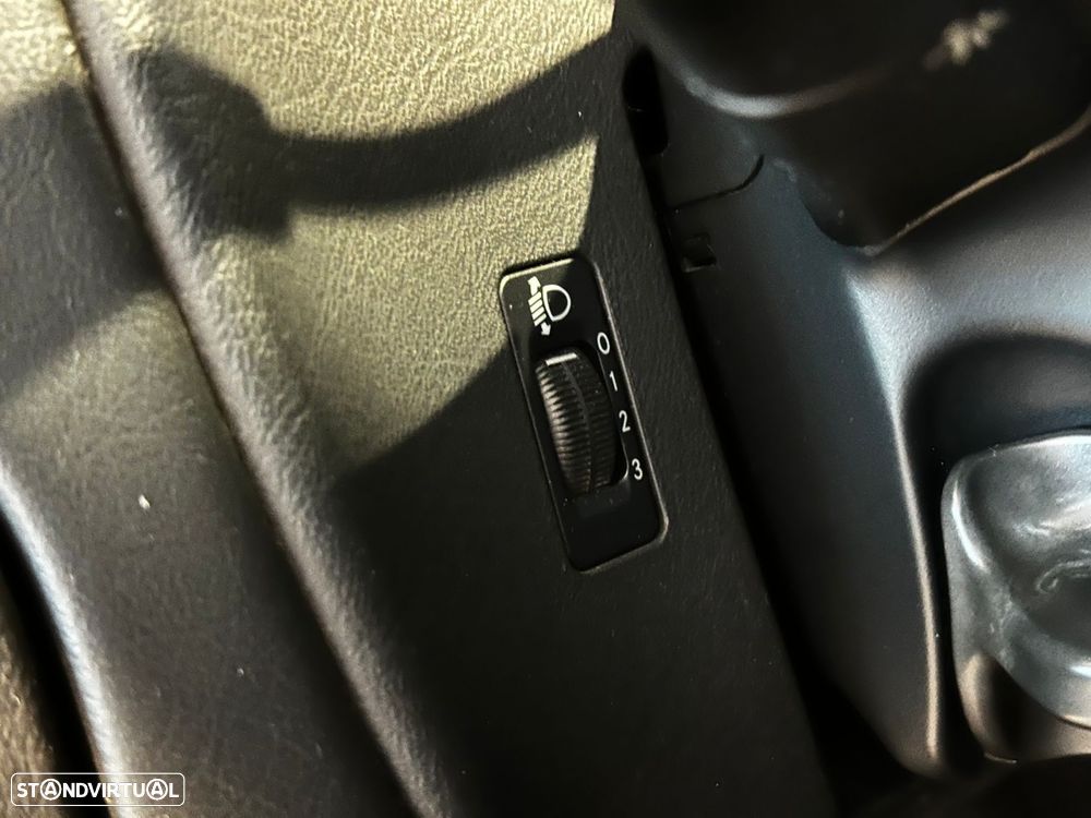 Mercedes-Benz ML 270 - 13