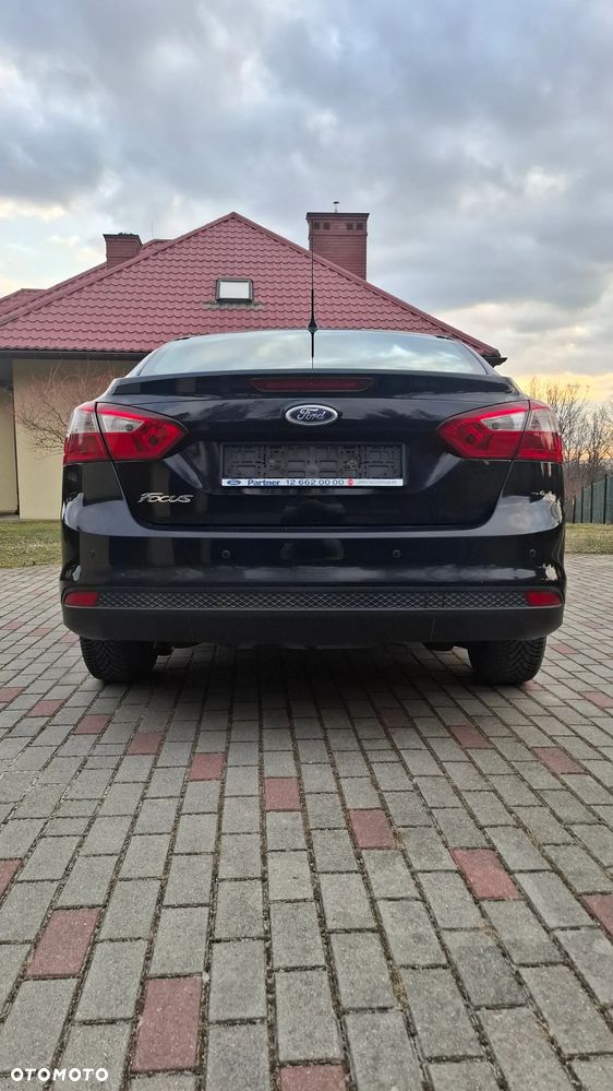 Ford Focus - 8