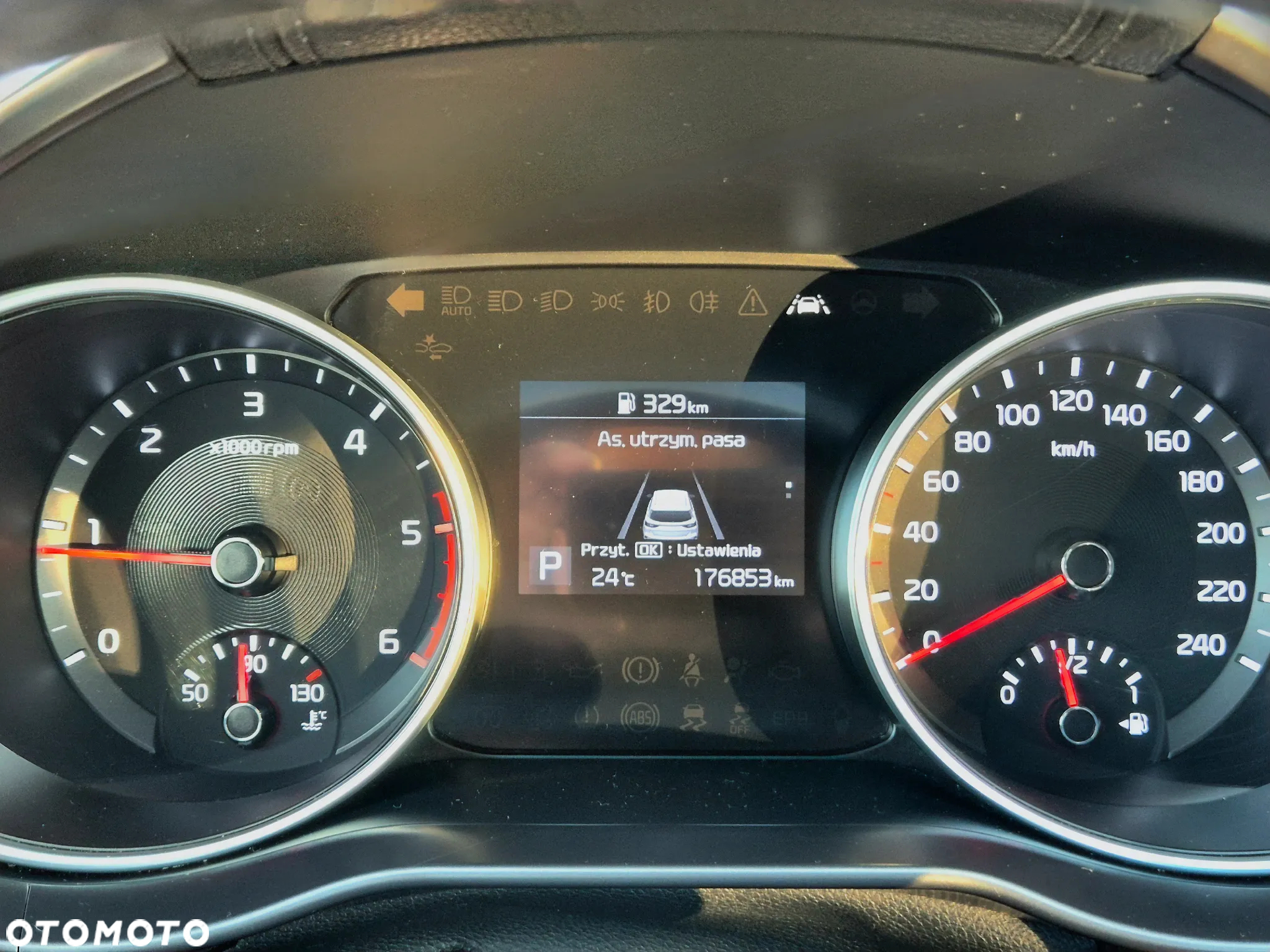 Kia Ceed 1.6 CRDi SCR M DCT - 10