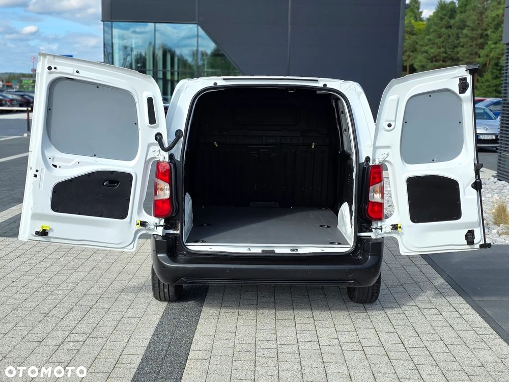 Toyota Proace City 1.2 D-4T 110KM  3 OSOBOWA Furgon Blaszak BEZWYPADKOWA z Polskiego Salonu I Pierwszy i Jedyny Właściciel I Stan auta "jak NOWE" I Pełna Faktura Vat 23% - 6