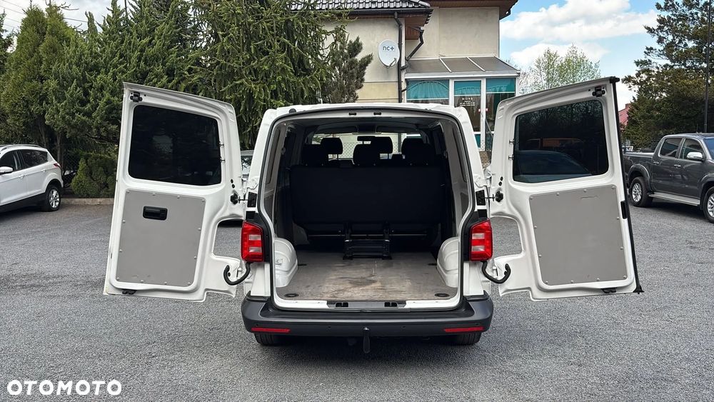Volkswagen Transporter - 9