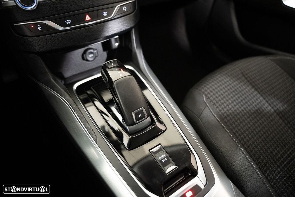 Peugeot 308 1.2 PureTech Allure EAT8 - 14