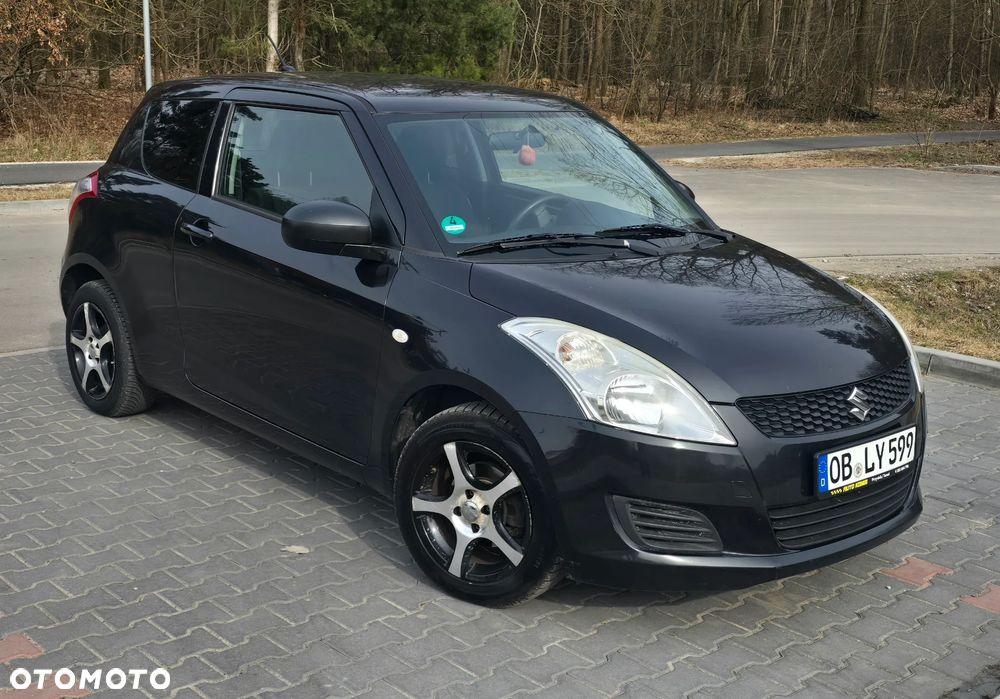Suzuki Swift 1.2 BlackWhite - 2