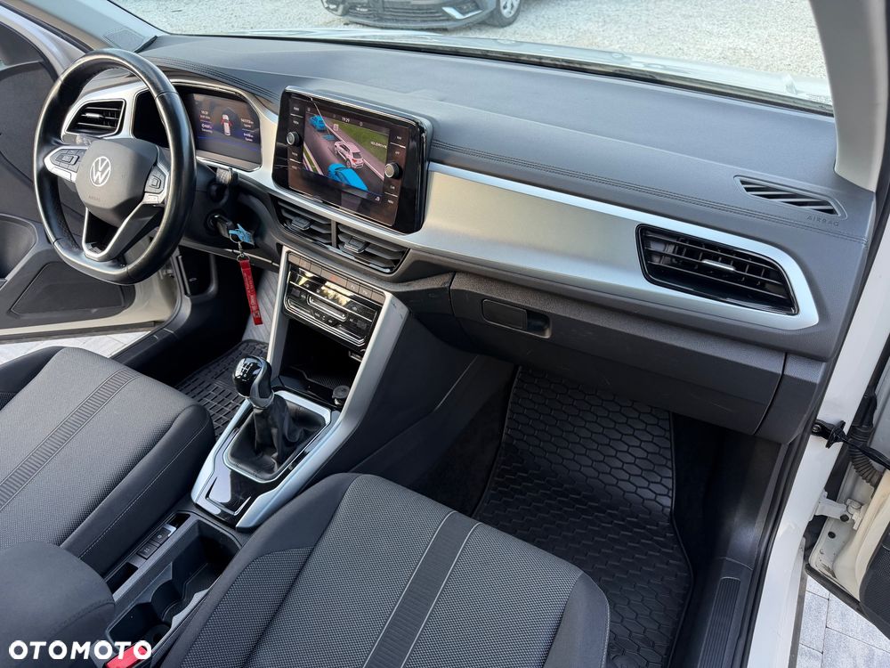 Volkswagen T-Roc 1.5 TSI Life - 31