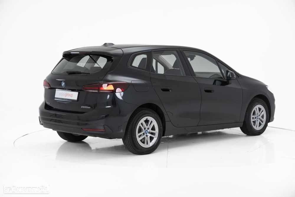 BMW 225xe Active Tourer e xDrive - 4