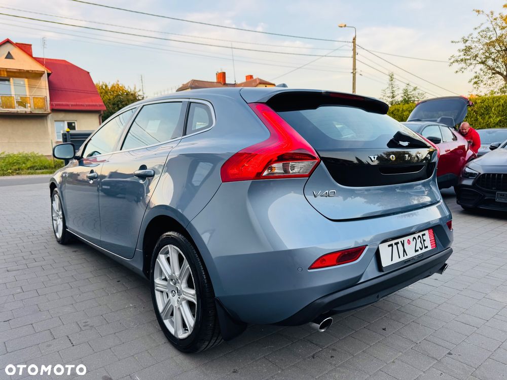 Volvo V40 D3 Geartronic Inscription - 11