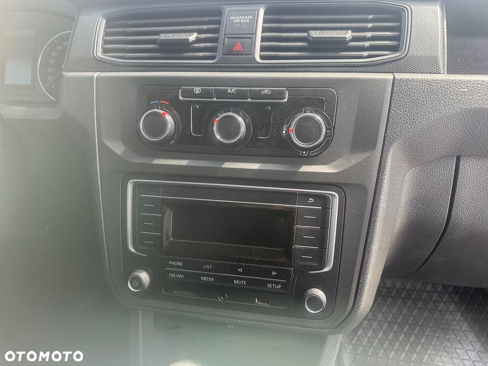 Volkswagen Caddy - 16