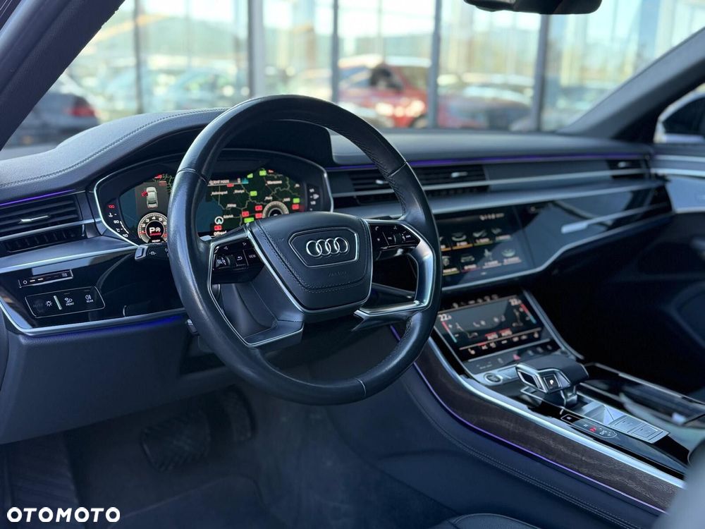 Audi A8 - 13