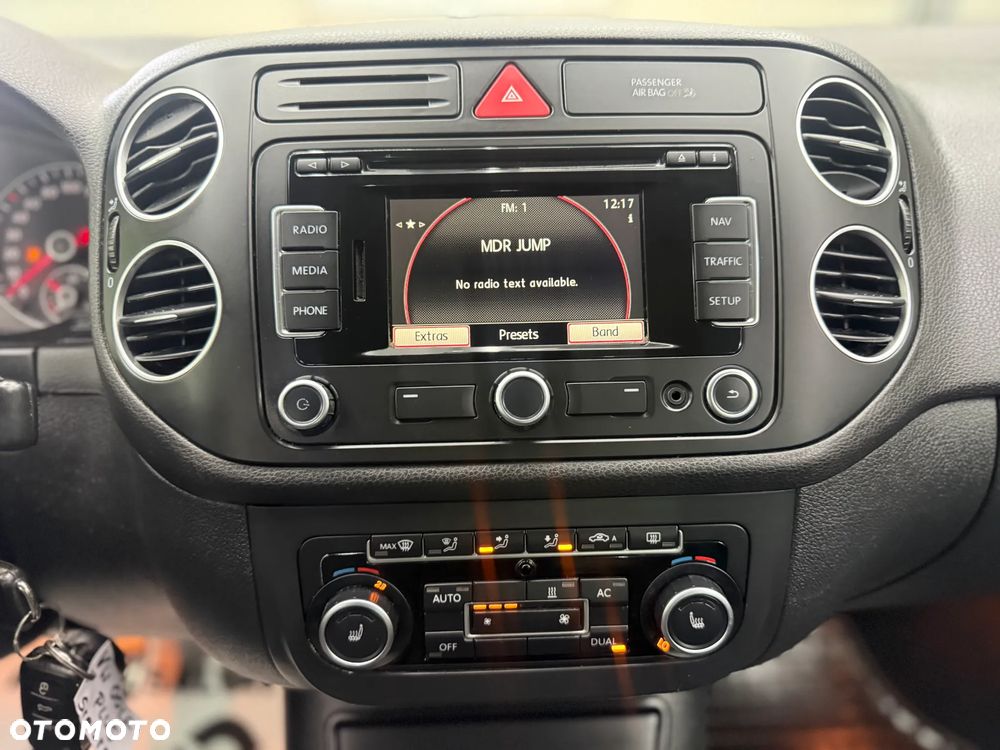 Volkswagen Golf Plus 1.2 TSI BlueMotion Technology Style - 20