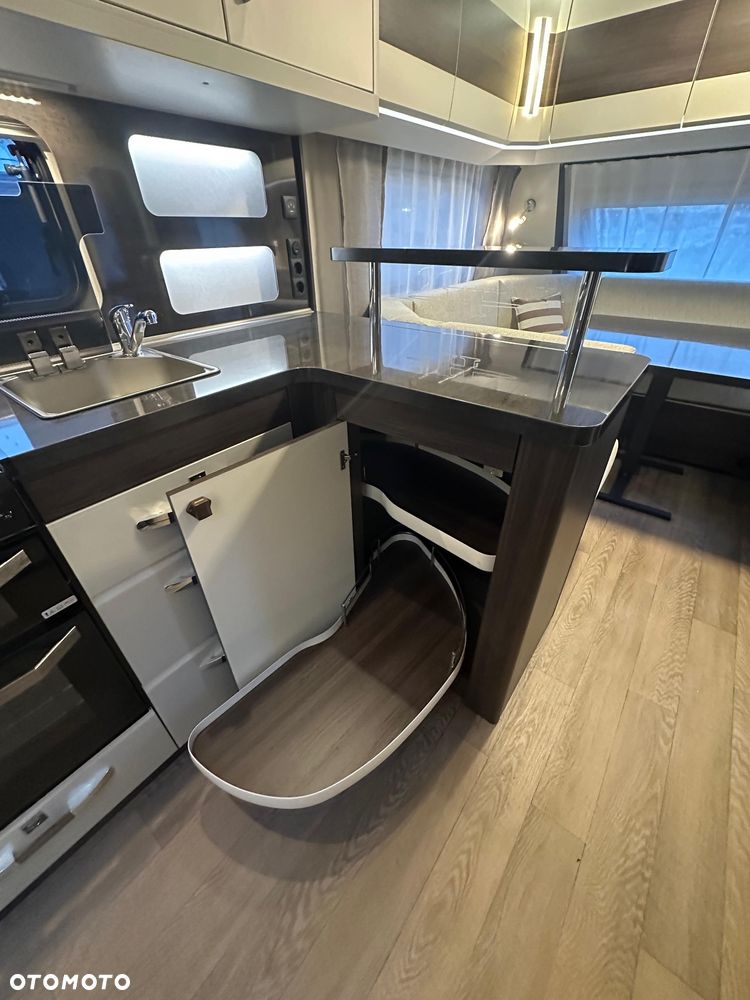 Hobby 560 FC PRESTIGE - 11