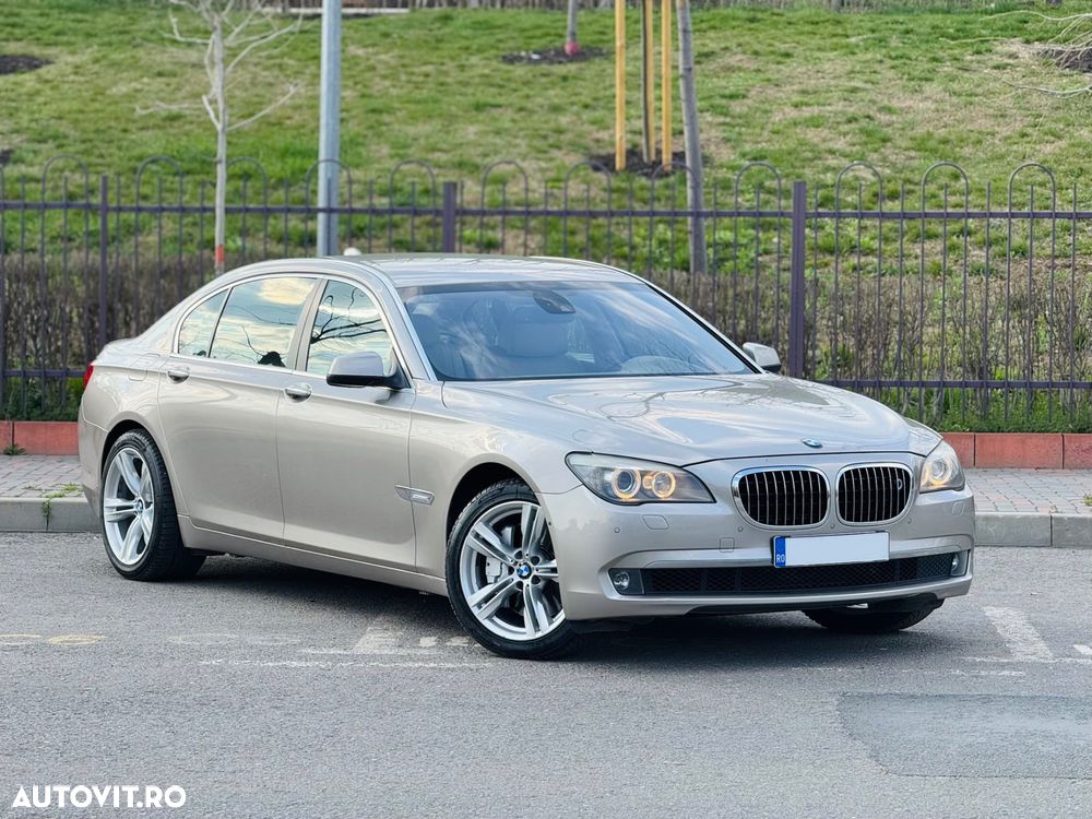 BMW Seria 7 750Li Aut. - 1