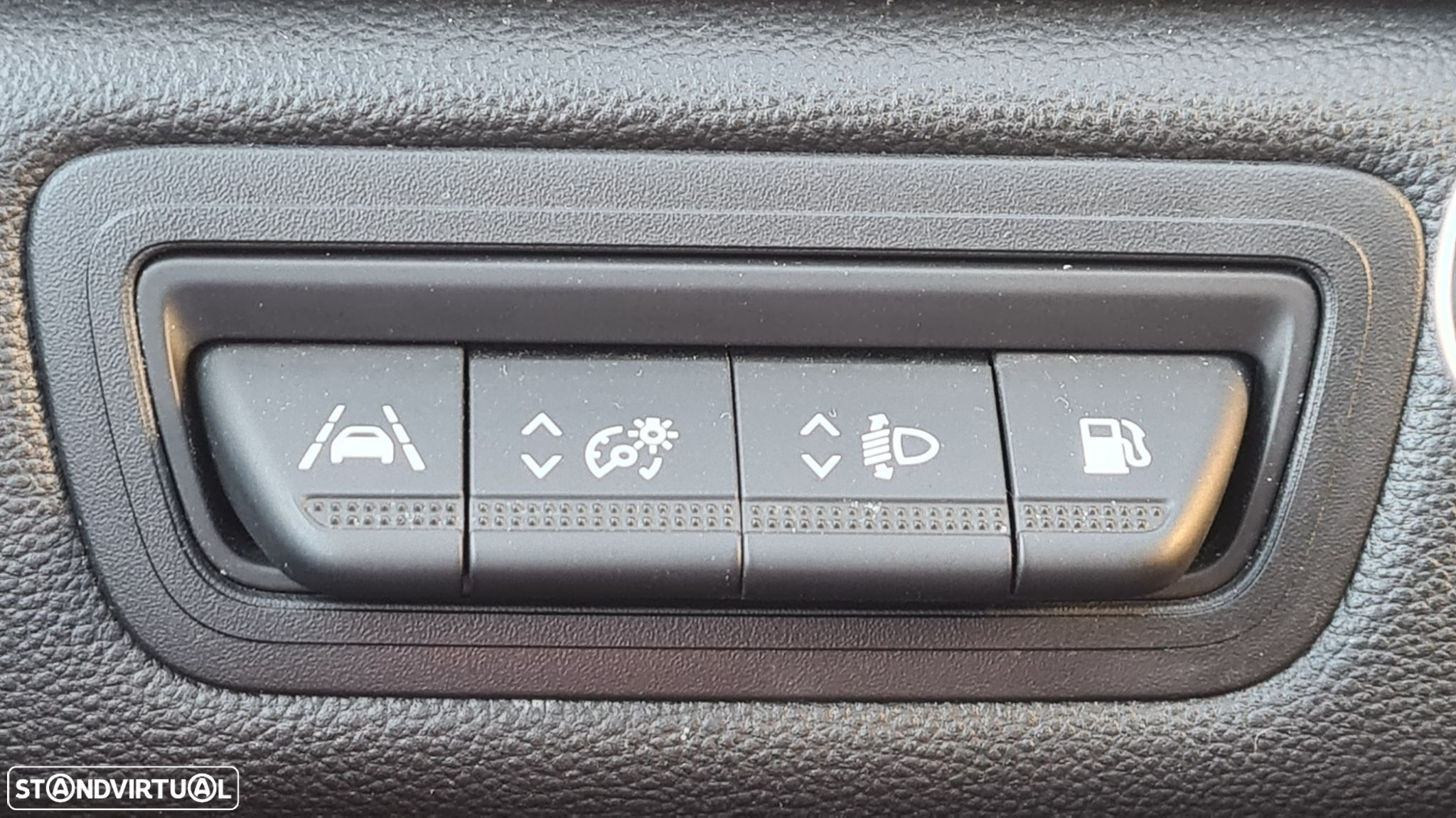 Renault Captur 1.6 E-Tech Plug-In Intens - 11