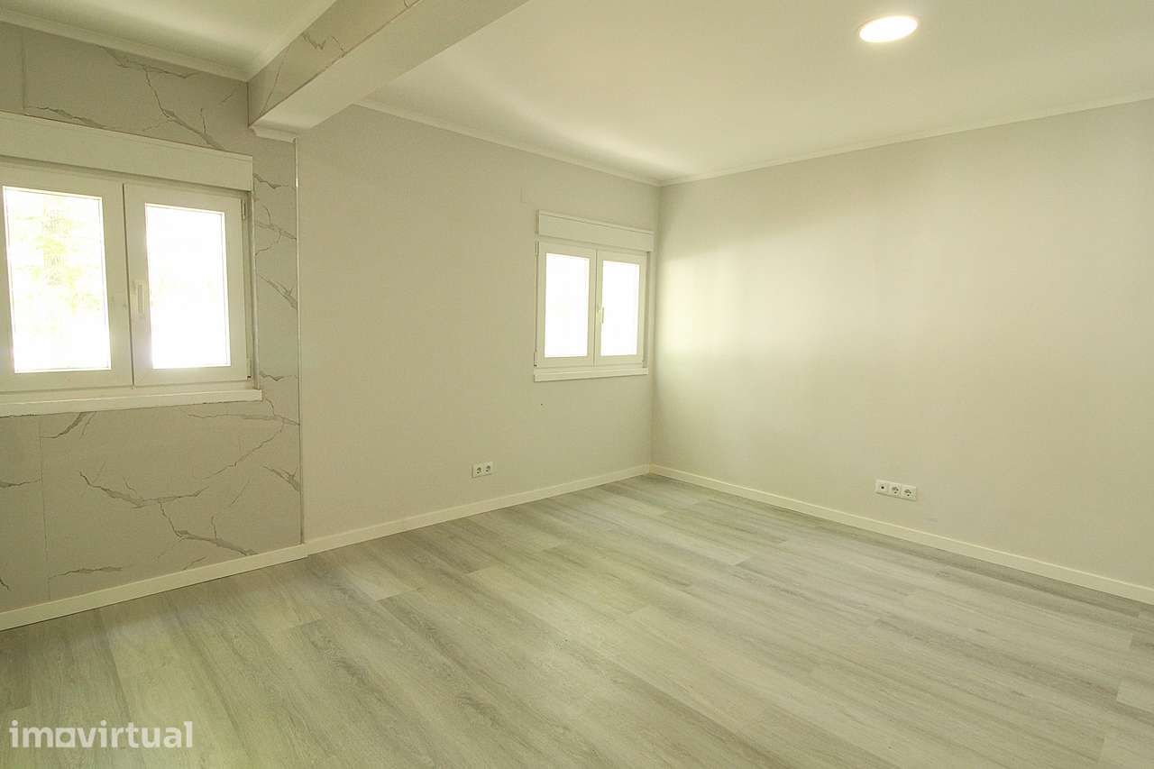 LARANJEIRO - Apartamento T3 - Grande imagem: 3/11