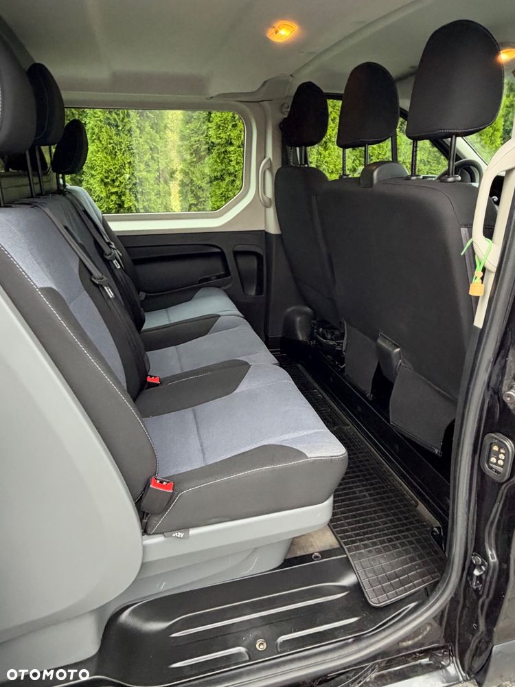 Opel Vivaro - 10