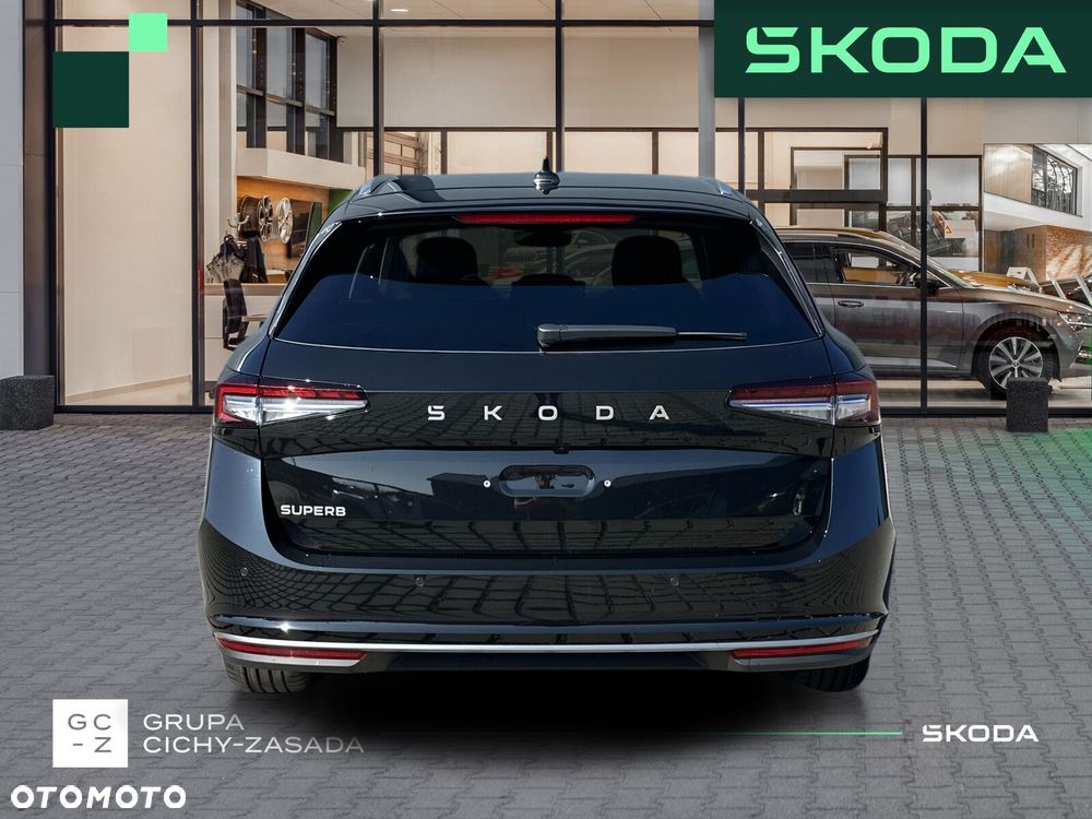 Skoda Superb 2.0 TSI L&K DSG - 5