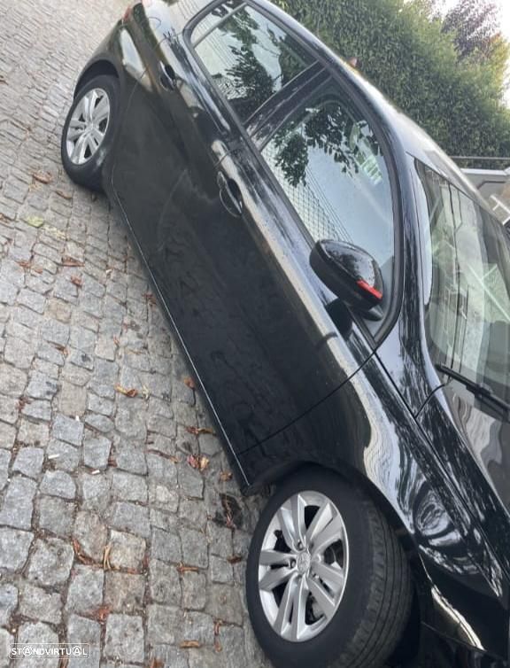 Peugeot 308 - 5
