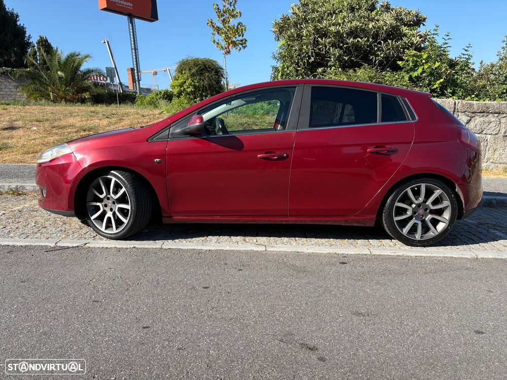 Fiat Bravo 1.9 M-Jet Sport - 24
