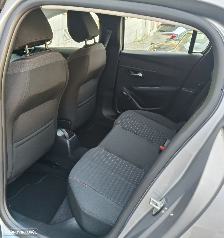 Peugeot 208 1.2 PureTech Active - 21