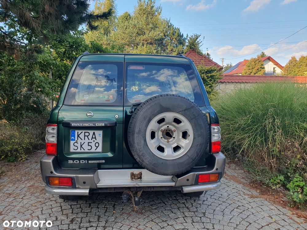 Nissan Patrol GR 3.0 TDI Elegance - 3