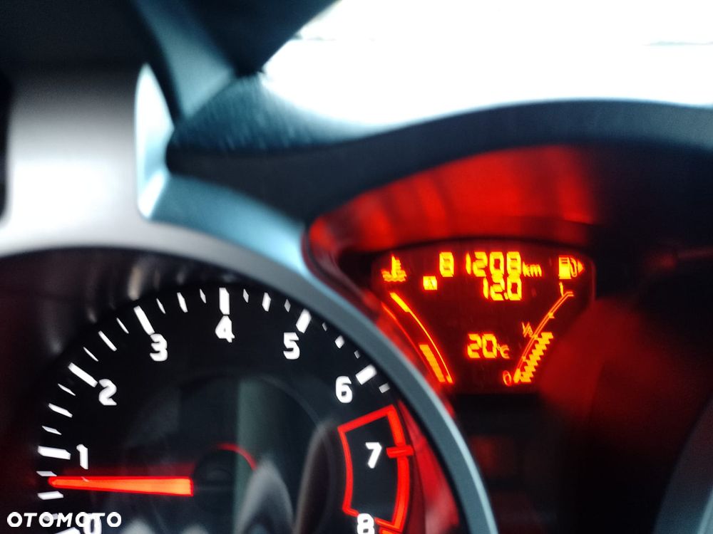 Nissan Juke - 23