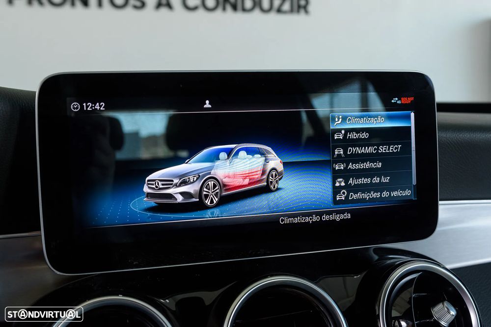 Mercedes-Benz C 300 de AMG Line - 21