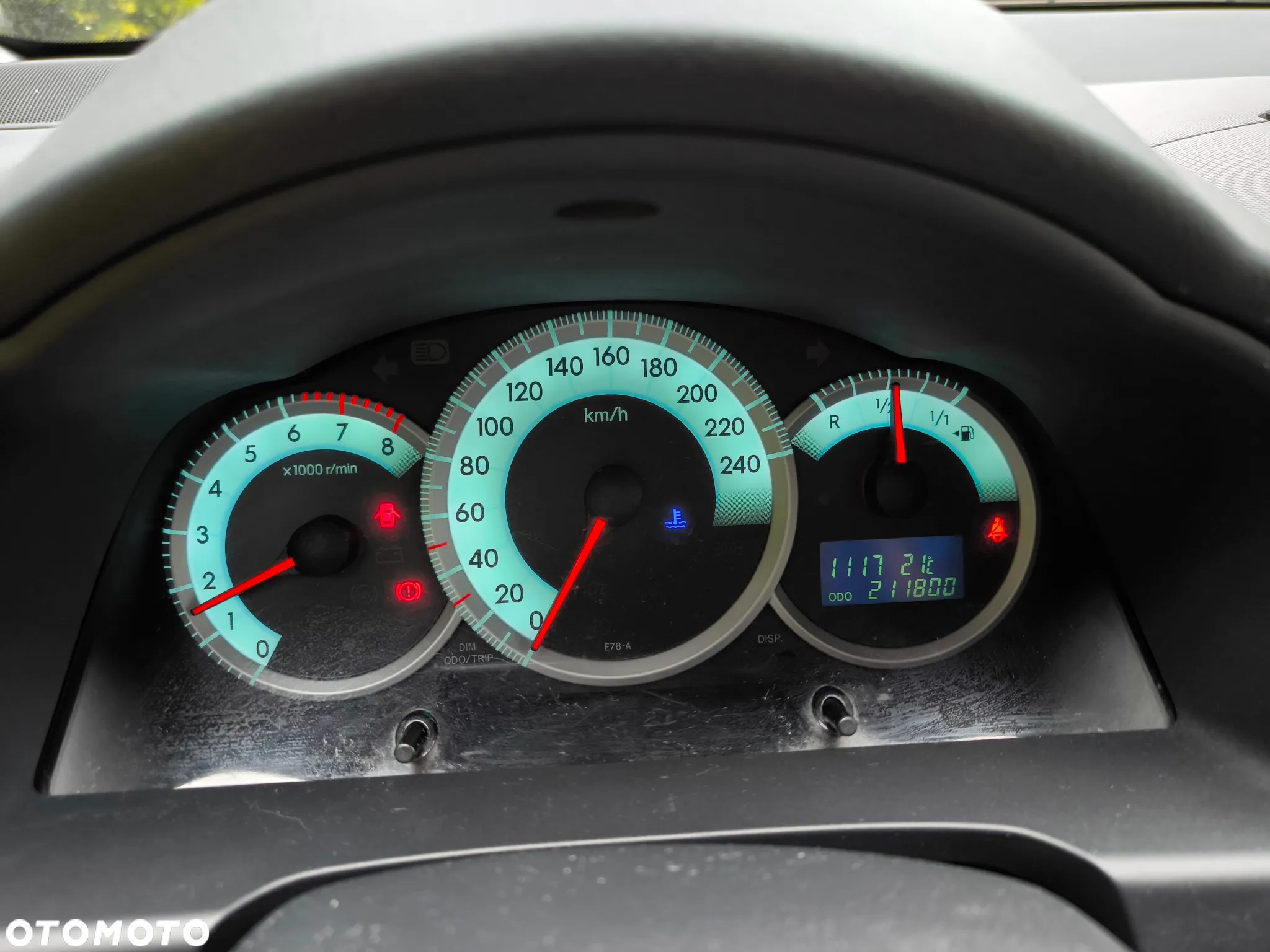 Toyota Corolla Verso 1.8 Sol 7os - 24