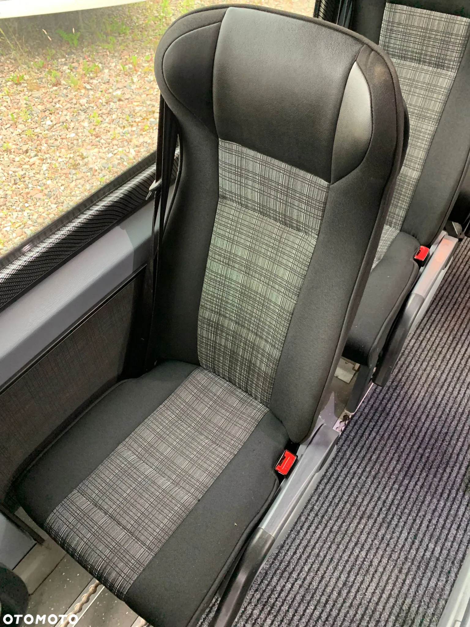 Mercedes-Benz Sprinter 516 CDI- 24 Miejsca - 14