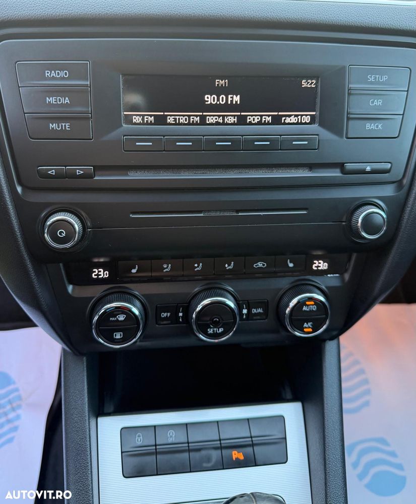 Skoda Octavia 1.6 TDI DPF Elegance - 13