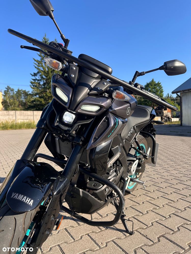 Yamaha MT - 5