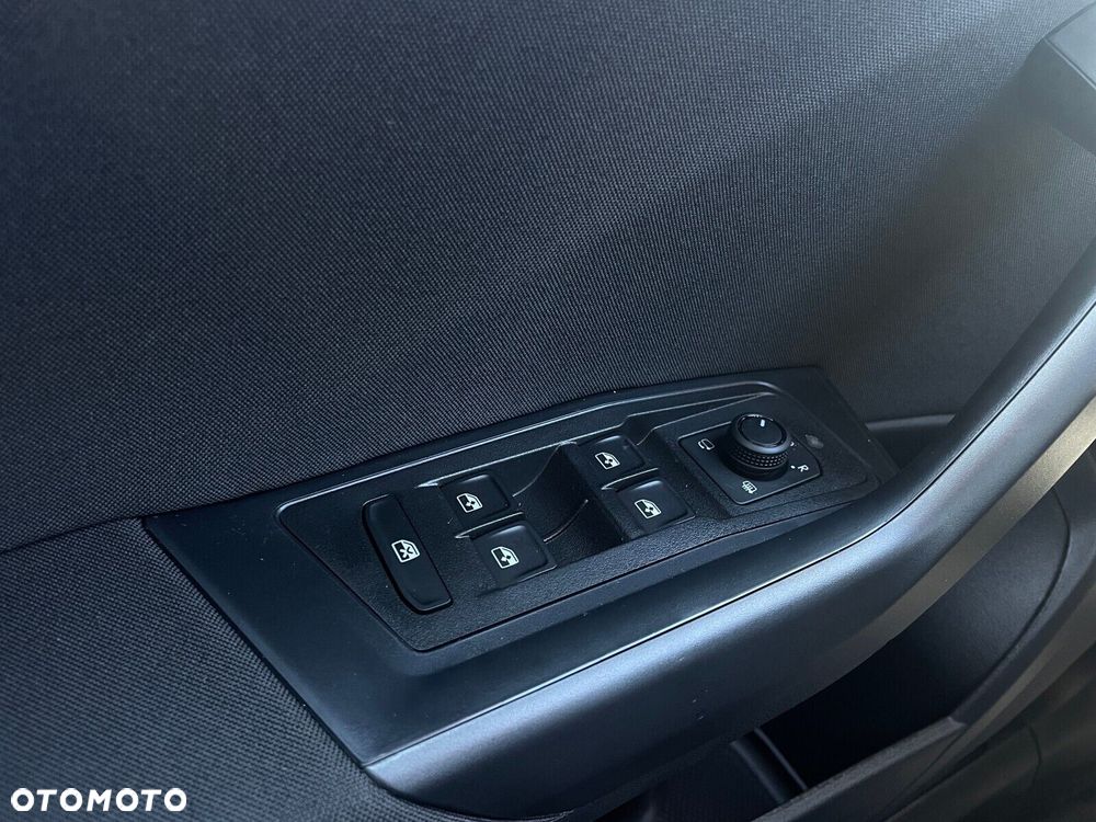 Volkswagen T-Roc 1.5 TSI Life Plus - 26