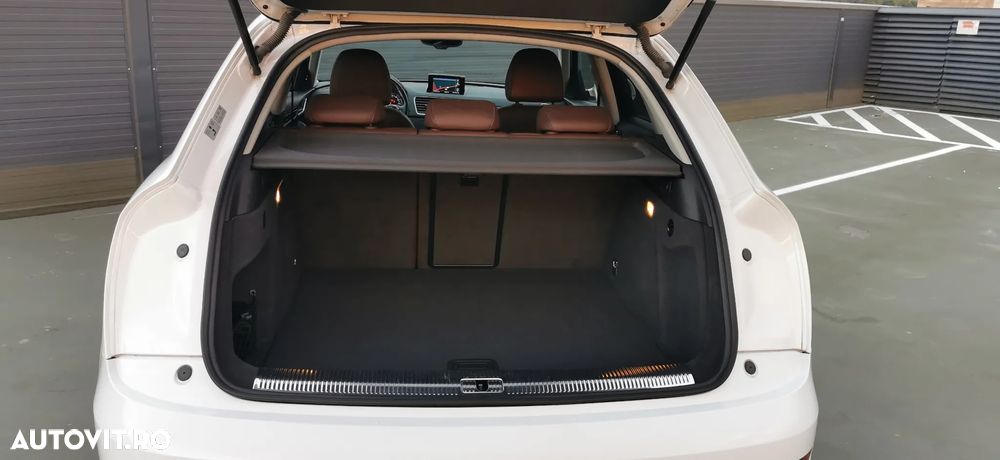 Audi Q3 2.0 TDI Quattro S tronic - 30