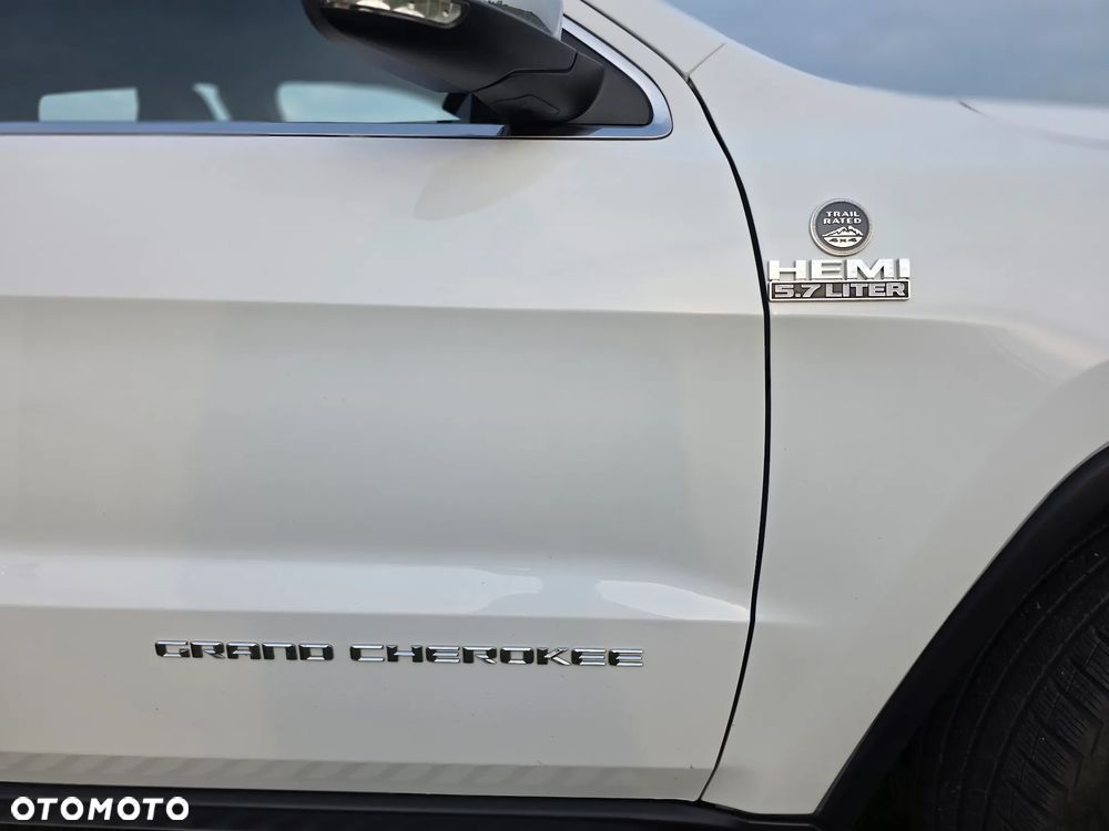 Jeep Grand Cherokee - 13