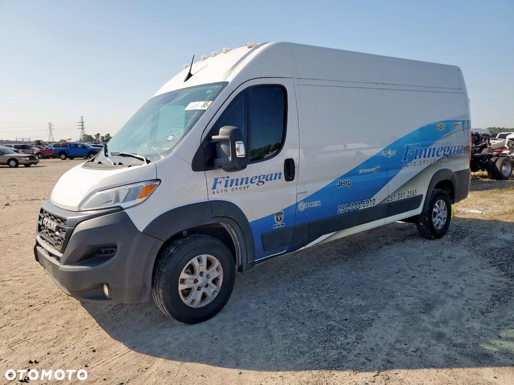 RAM Promaster - 1