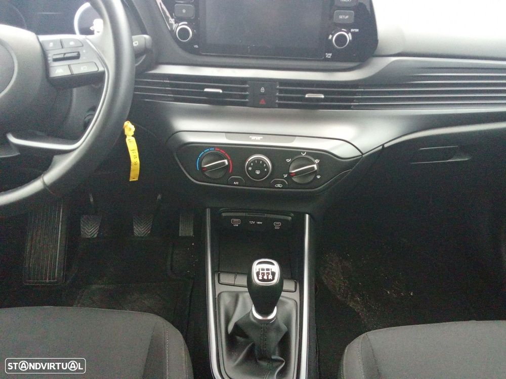 Hyundai i20 - 14