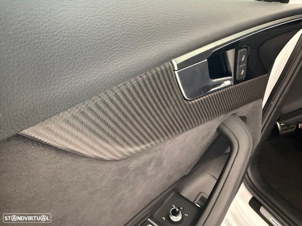 Audi RS4 Avant quattro tiptronic - 27