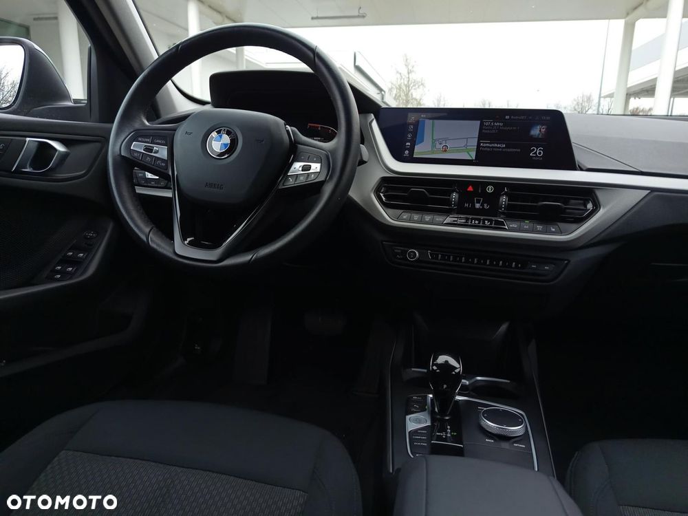 BMW Seria 1 - 15