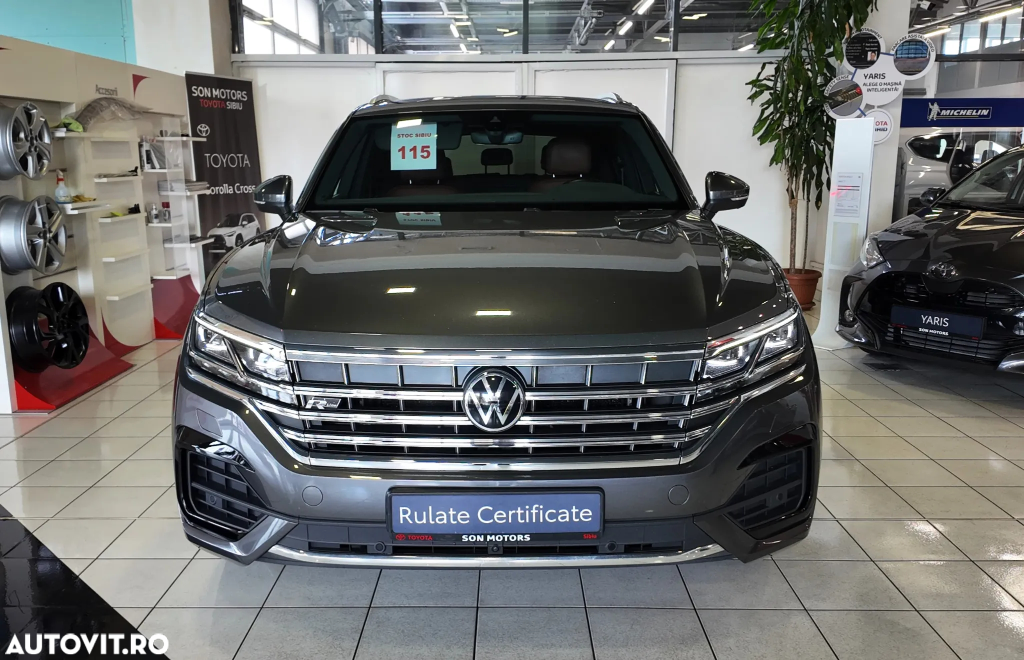 Volkswagen Touareg 3.0 V6 TDI 4Motion DPF Automatik R-Line - 2