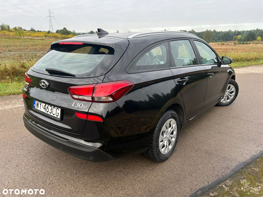 Hyundai i30 1.5 DPI Modern - 10