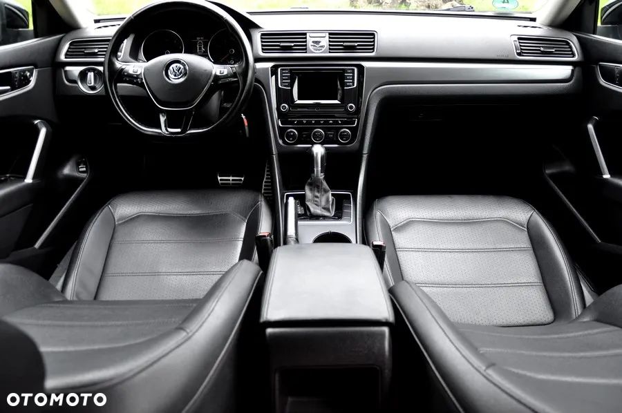 Volkswagen Passat 1.8 TSI BMT Highline DSG - 19